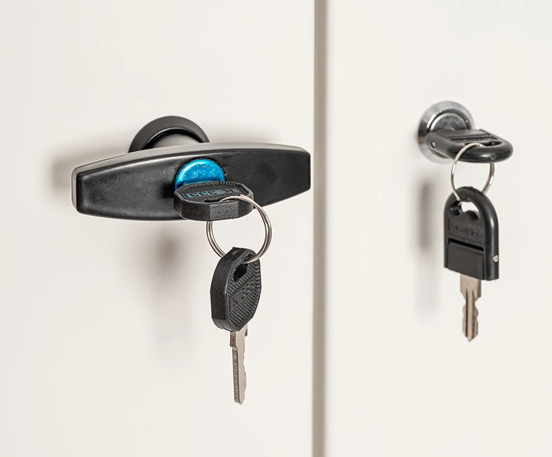 Безопасность